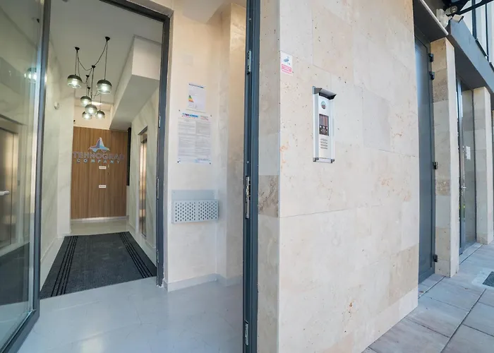 Liberty شقة توزلا